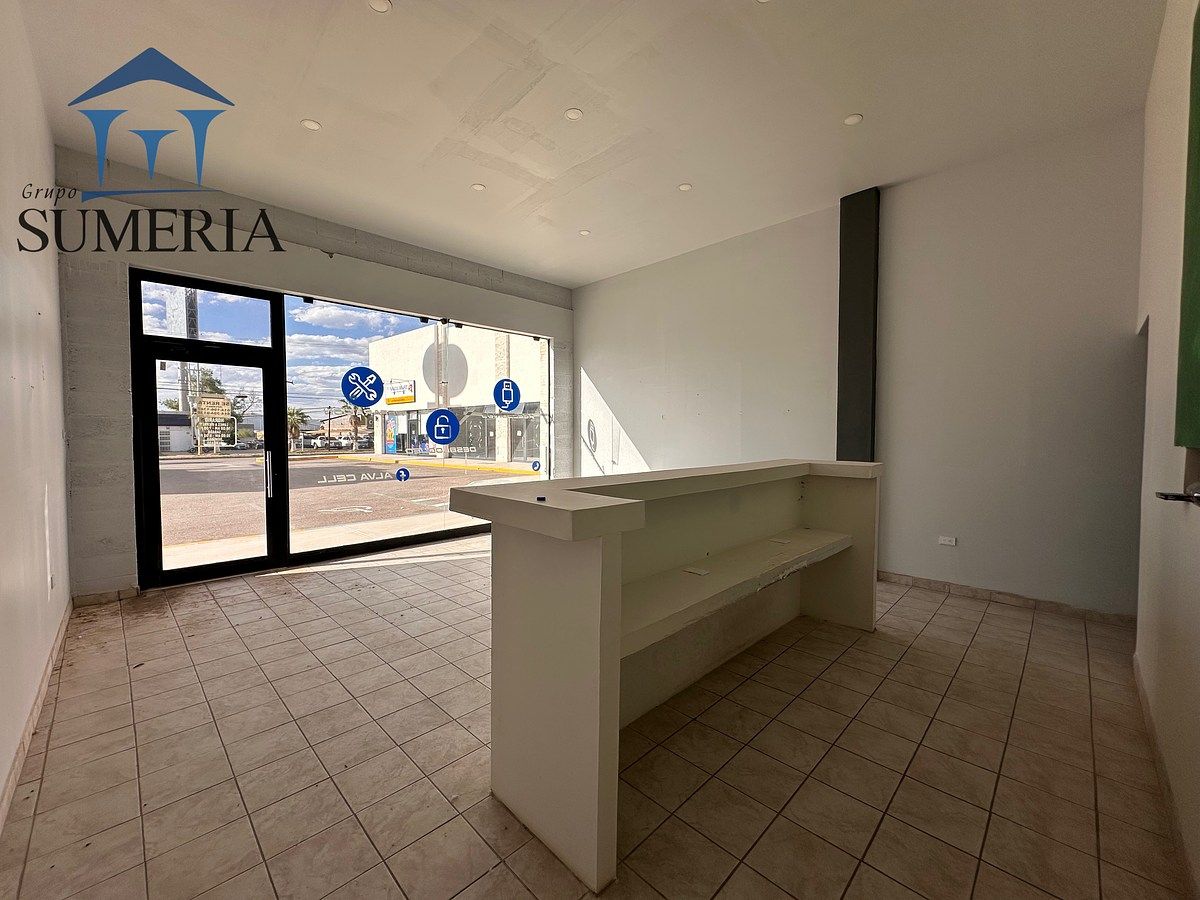 15 de 22: Local 60m2