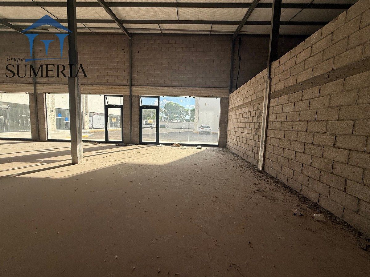 19 de 22: Local 60m2