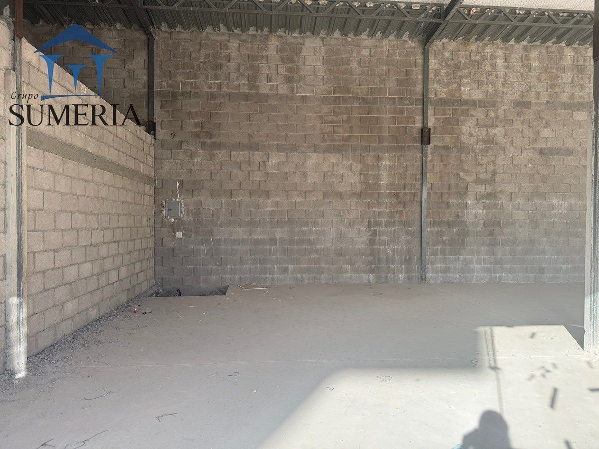 20 de 22: Local 60m2