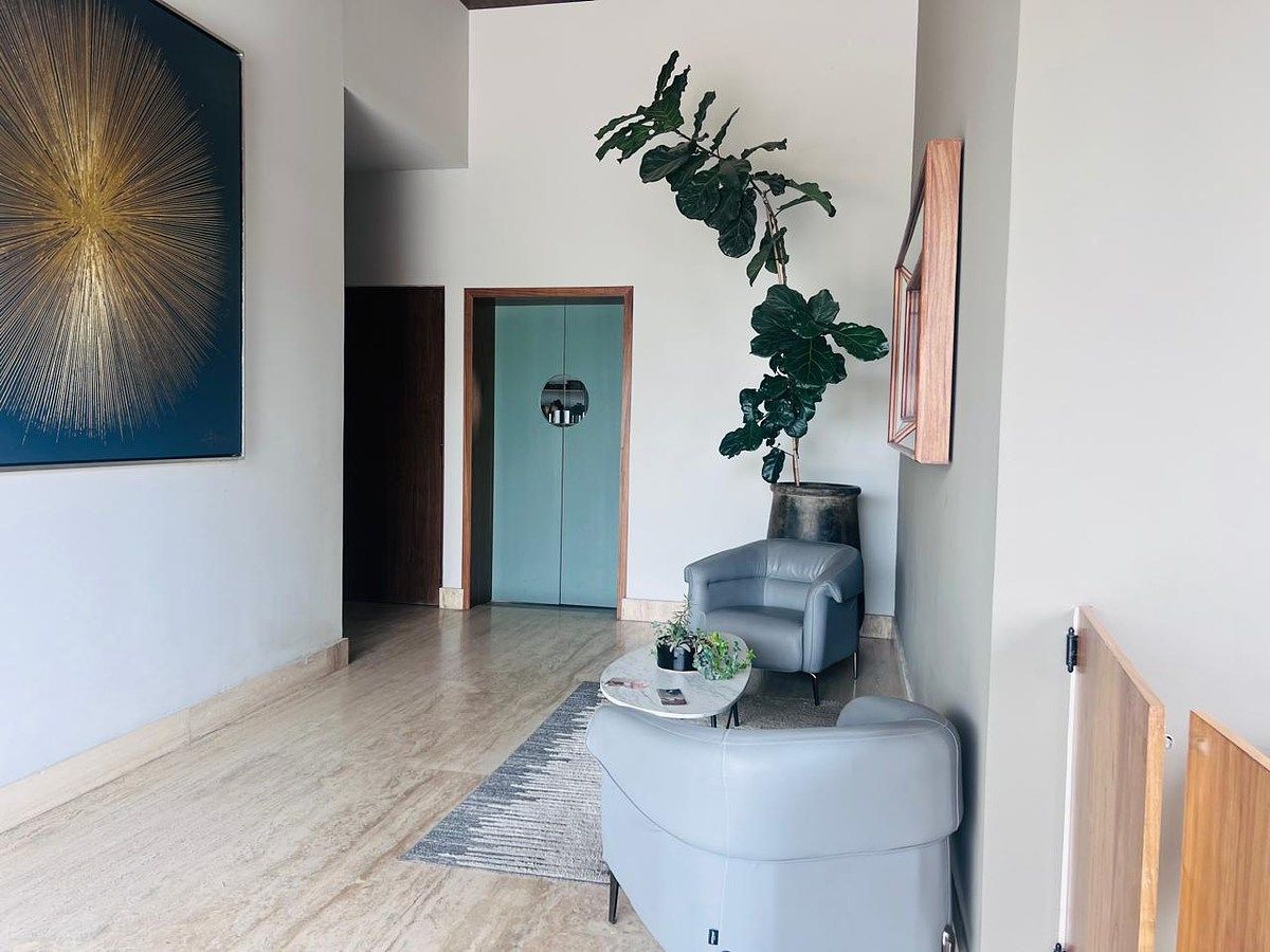 6 de 15: ÁREA COMÚN