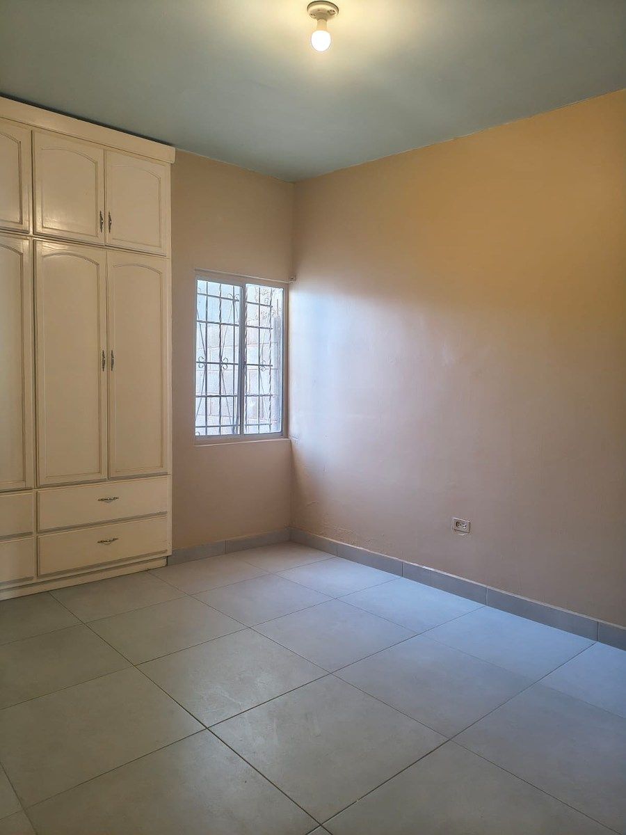 Casa en Paseos del Sol, Mexicali, foto 3 de 15