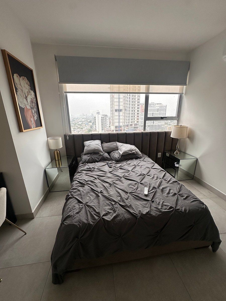 16 of 25: Recámara principal