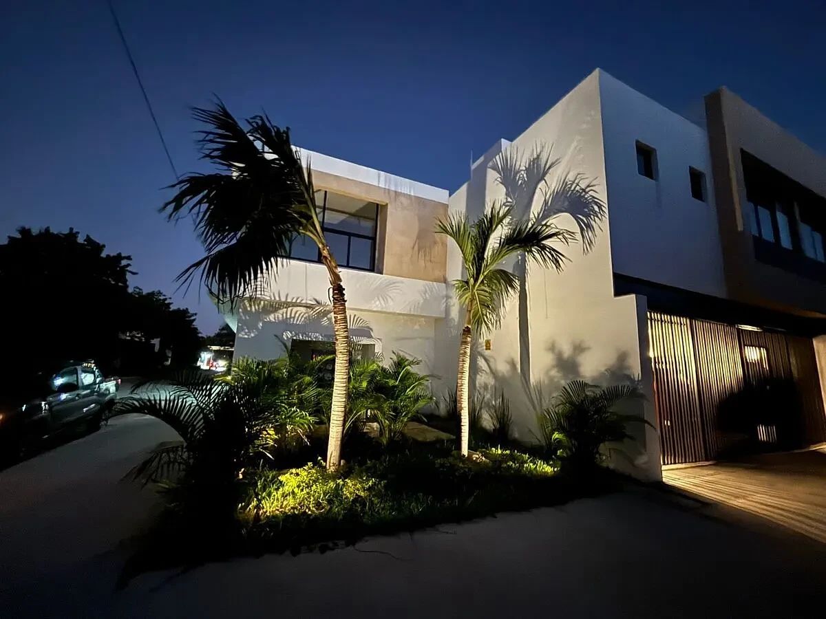 EN VENTA DEPARTAMENTO DE UNA RECÁMARA CON ROOF TOP | AZANA, TEMOZÓN NORTE | - foto 1