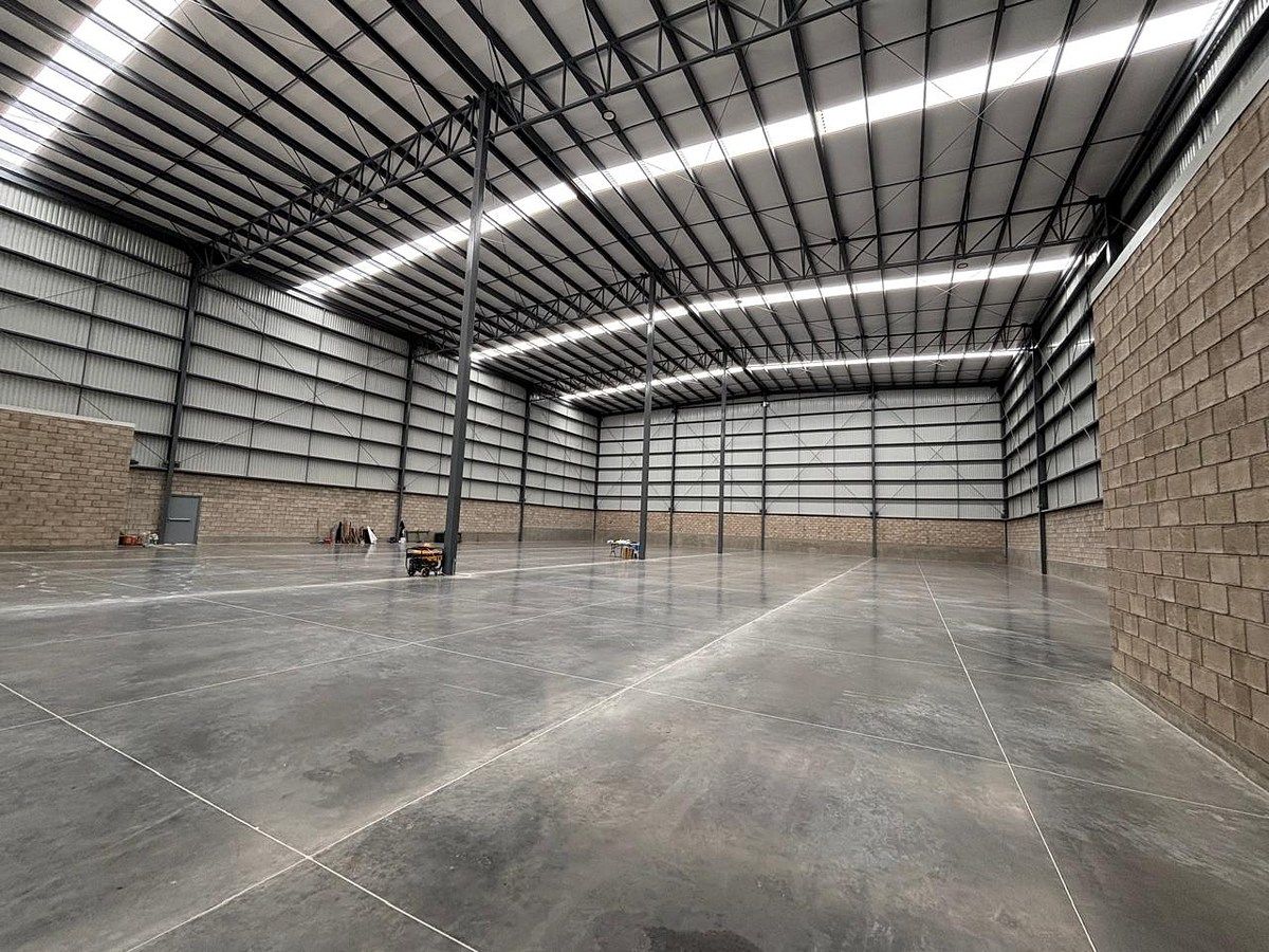 New warehouse Axis 2, photo 1 of 16