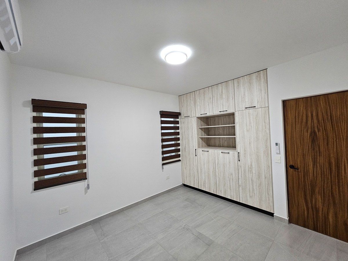 11 of 22: Closets amplios