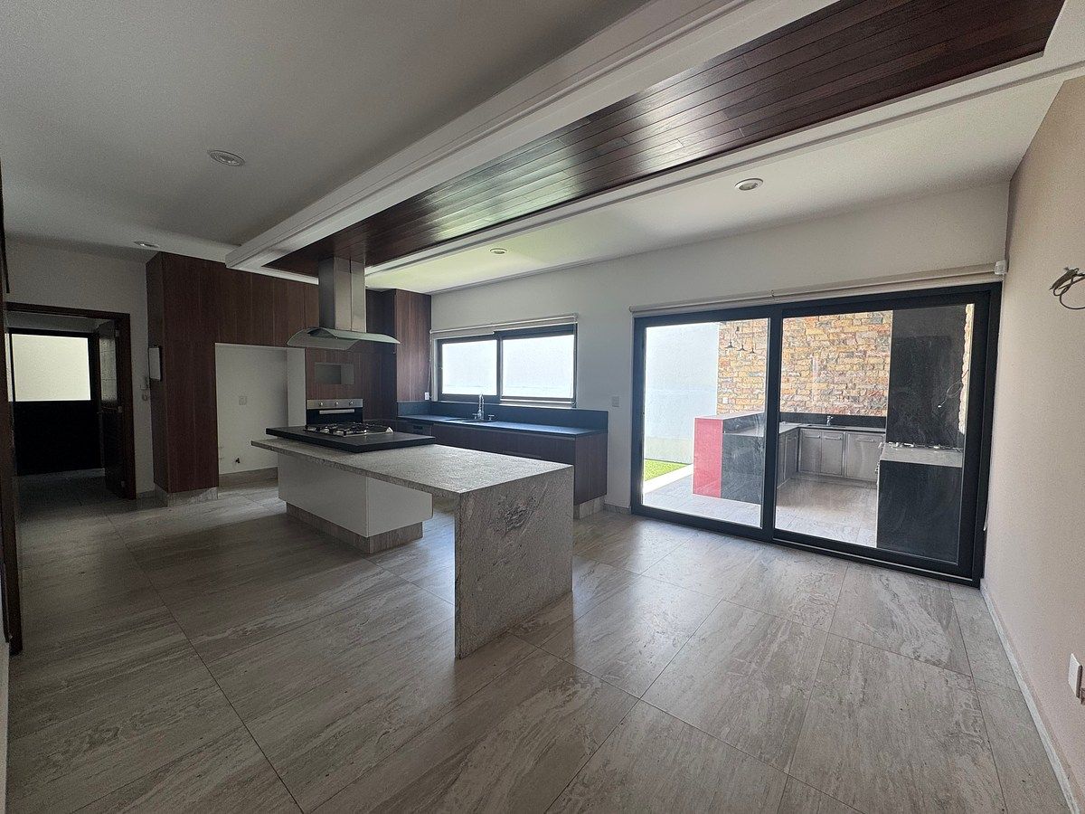 3 de 20: Cocina equipada