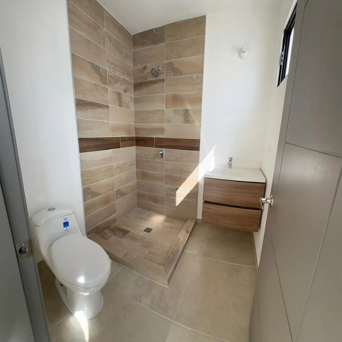 CASA EN VENTA SAN MARINO RESIDENCIAL, PLAYA BLANCA - foto 3