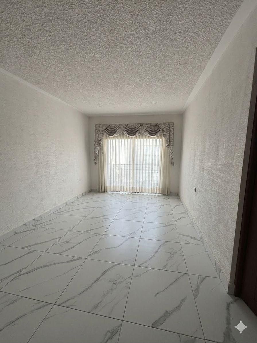 8 of 21: Recamara principal