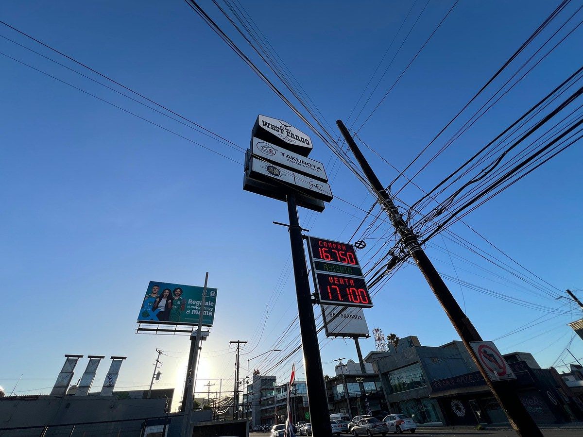 COMMERCIAL BUILDING FOR SALE IN LA CACHO TIJUANA - foto 2