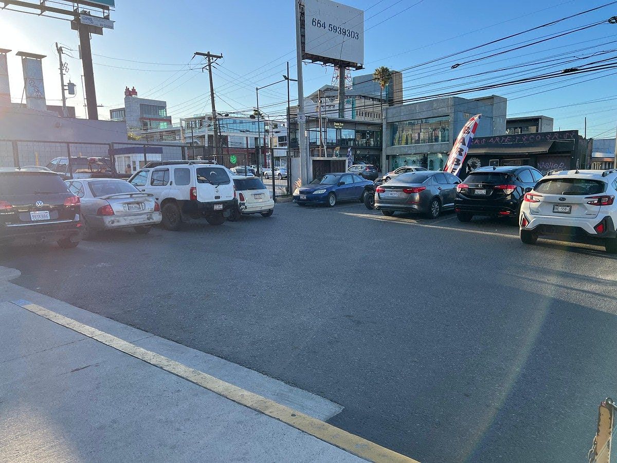 COMMERCIAL BUILDING FOR SALE IN LA CACHO TIJUANA - foto 4