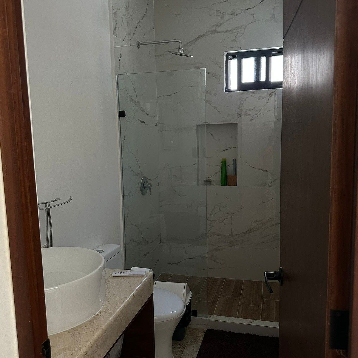 7 de 9: baño completo