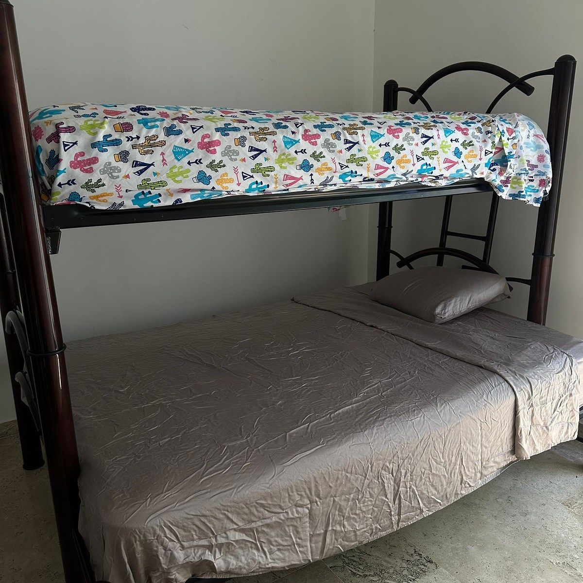 6 de 9: litera cama de matrimonial e individual