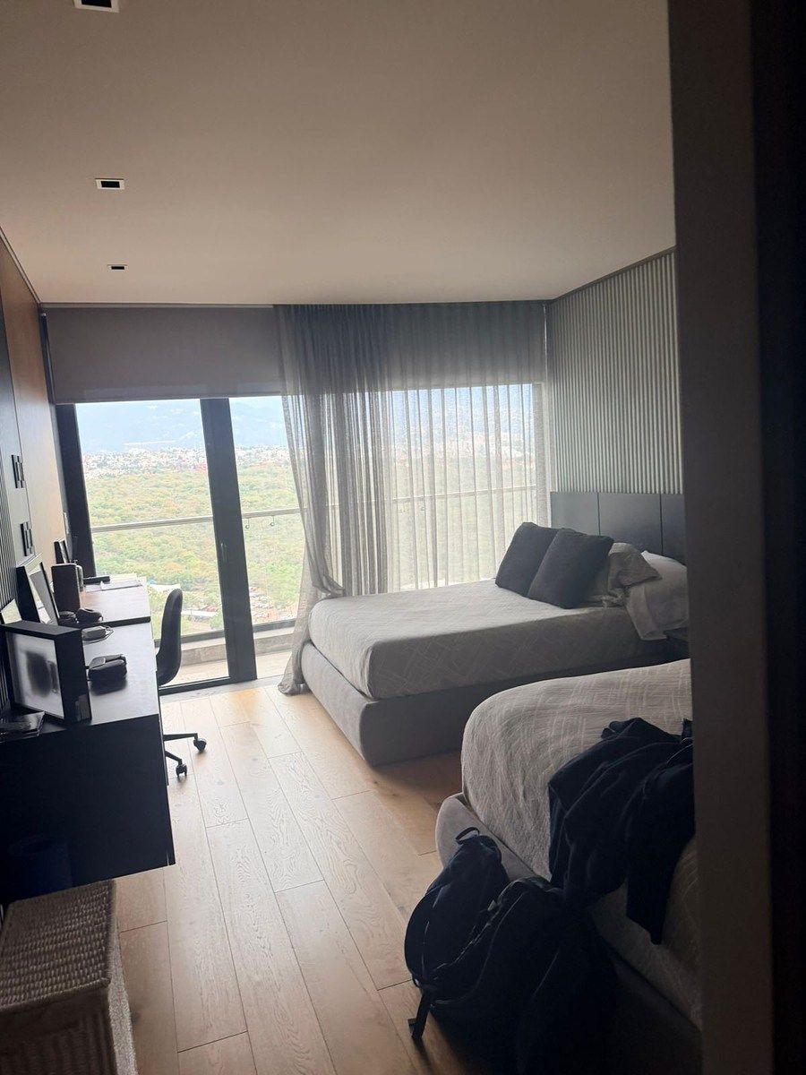 Se vende departamento en Origina Pedregal con terraza en piso alto - foto 5