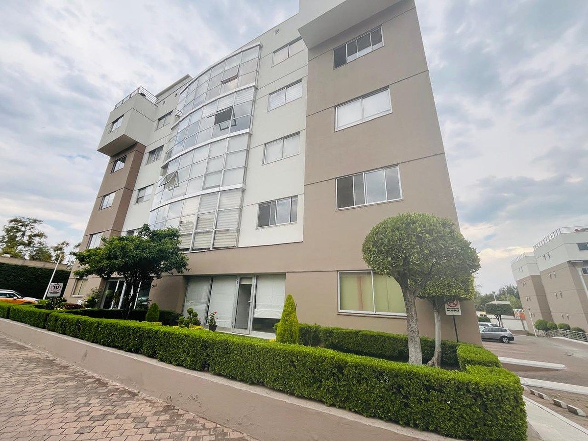 13 de 14: Fachada del edificio