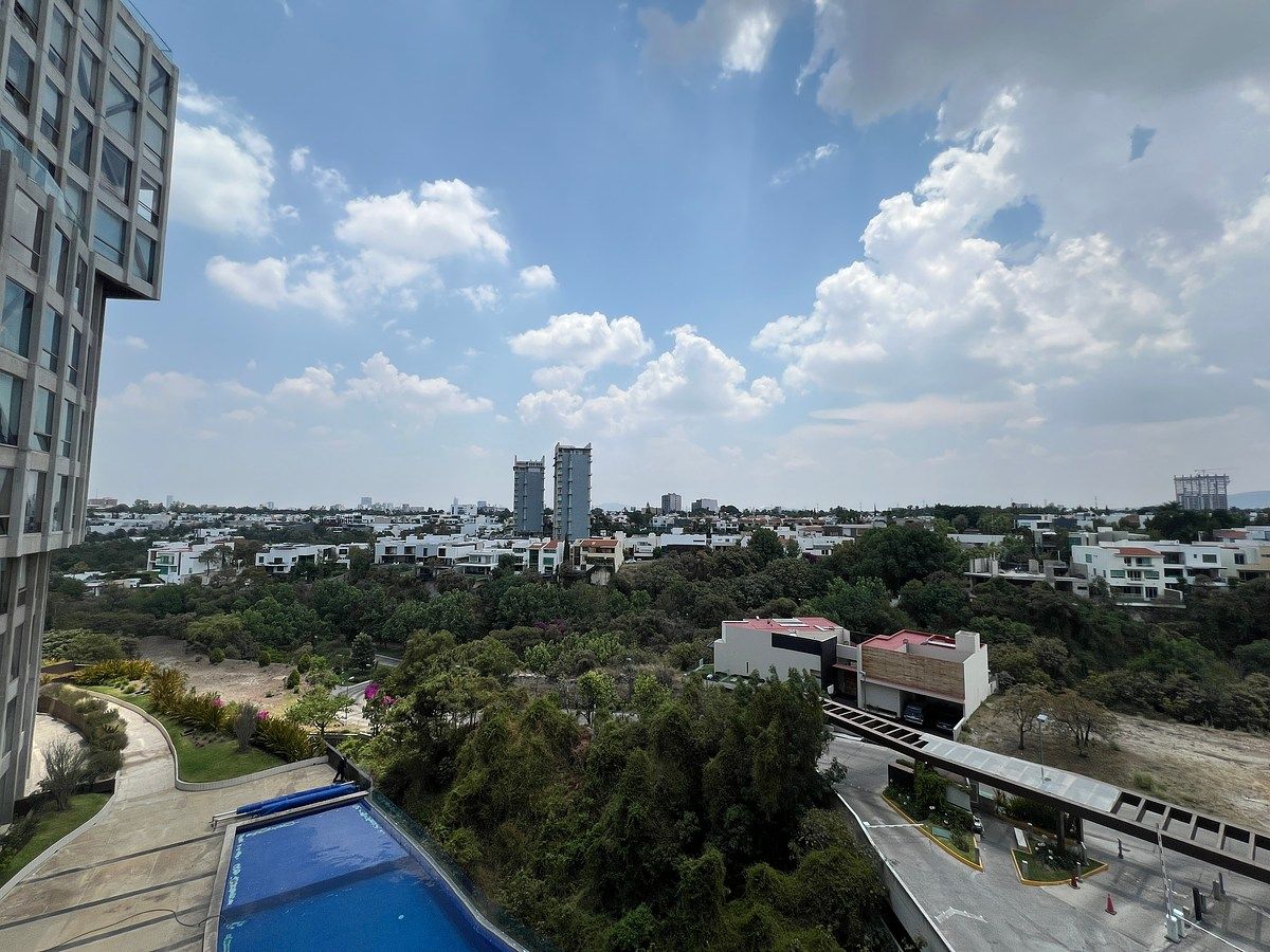 20 of 40: Vista de recámara principal