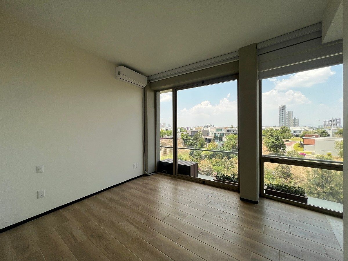 26 of 40: Recámara secundaria 2