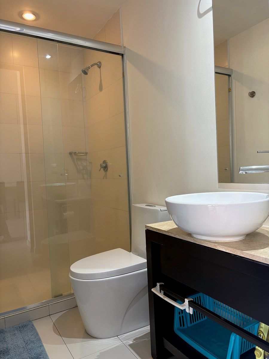 4 de 13: Baño completo