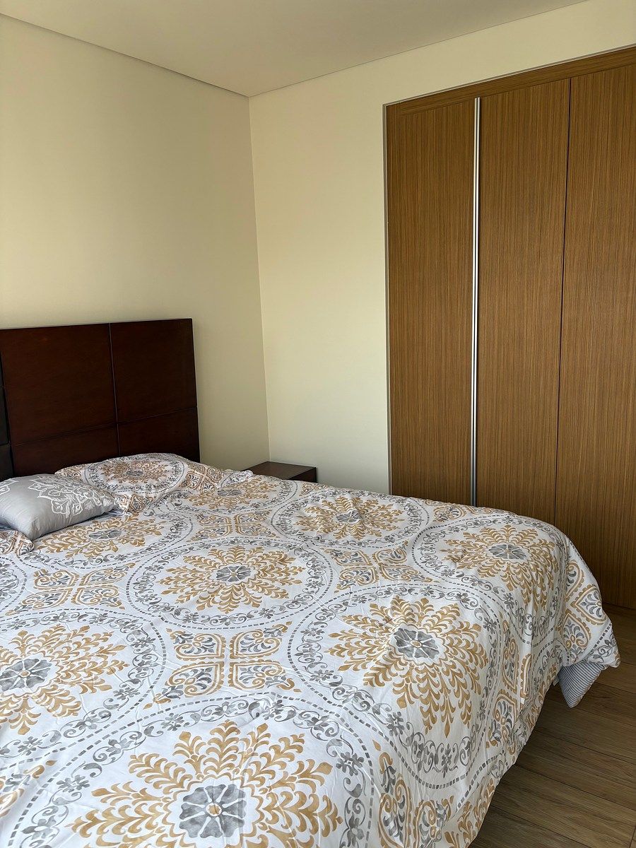 7 de 13: Closet recámara ppal