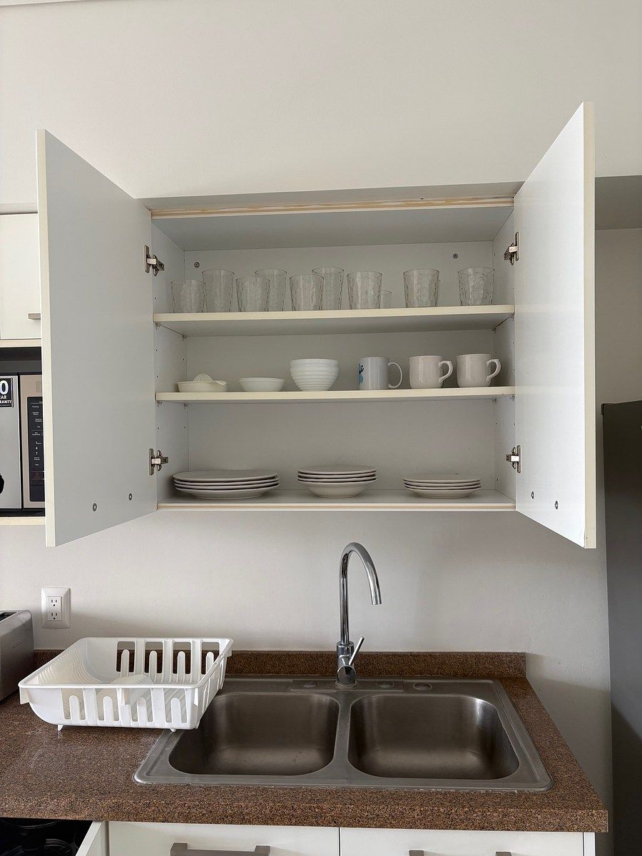 9 de 13: Vajilla incluida