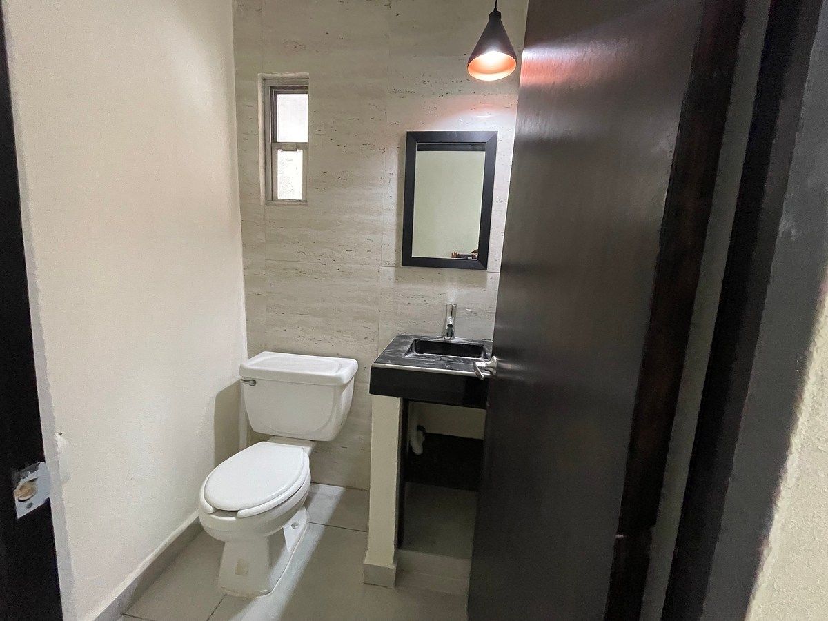7 de 15: Medio baño
