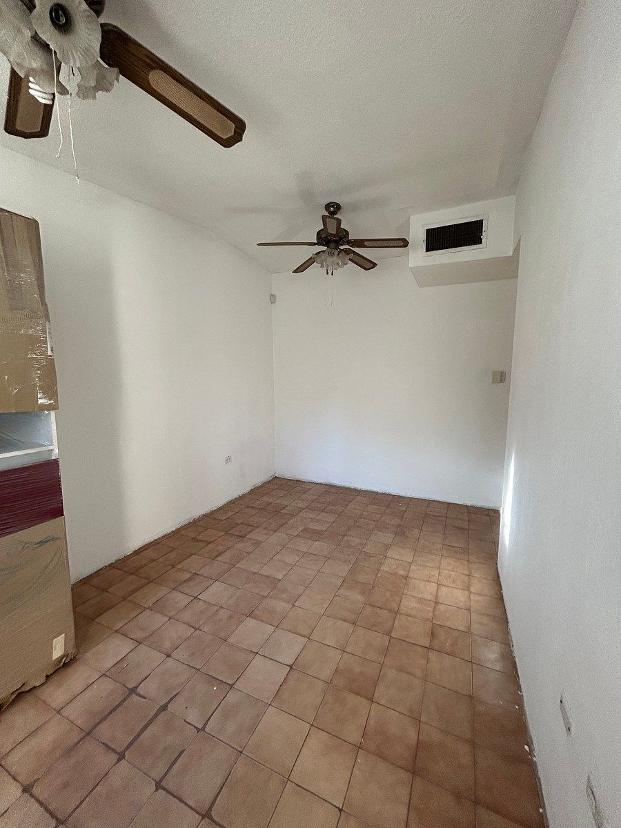 1 of 7: Sala y comedor