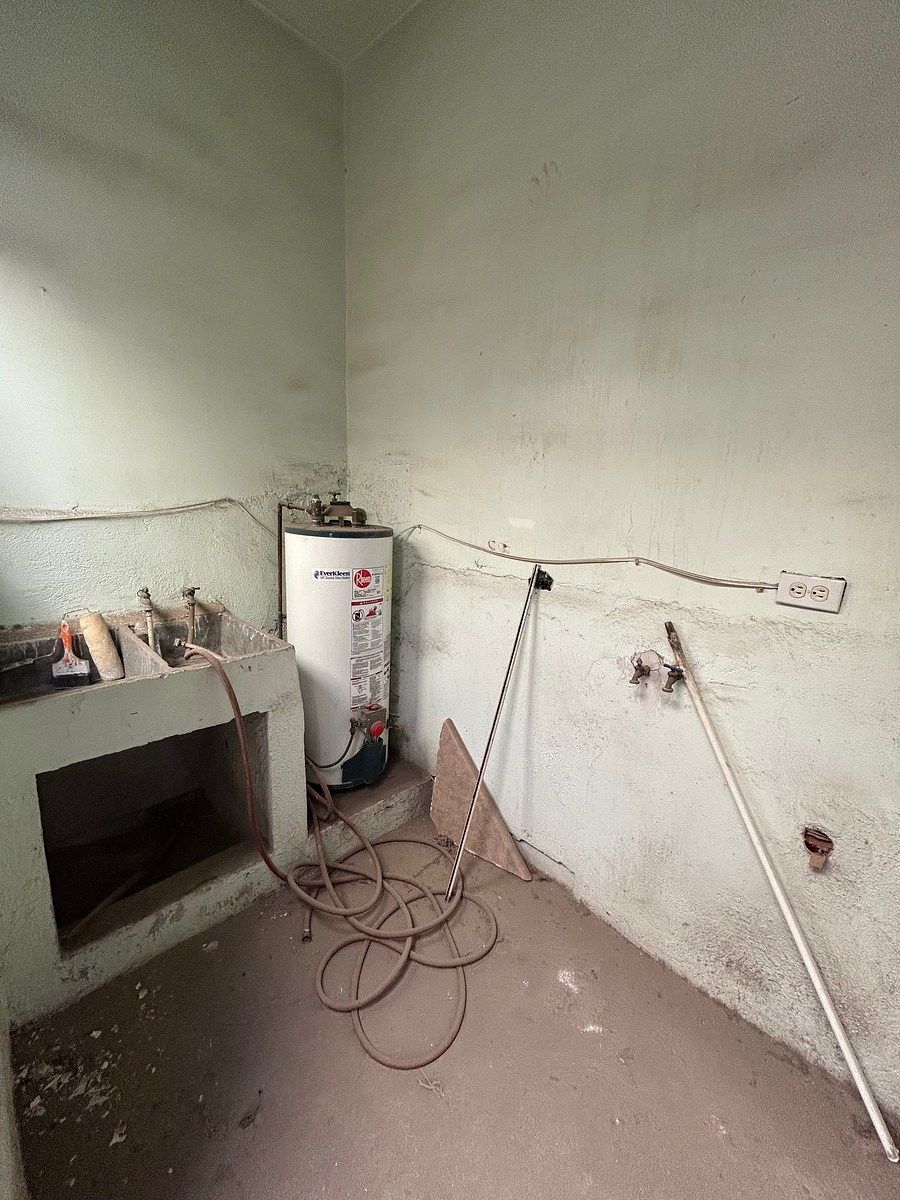 6 of 7: Cuarto de lavado