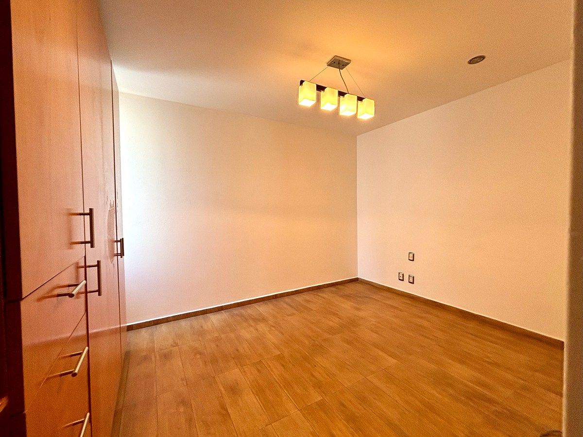 12 de 23: Recámara secundaria