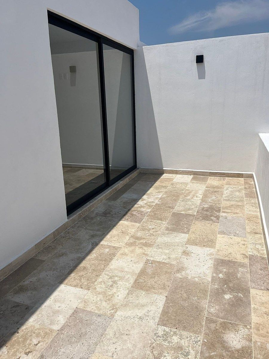 3 de 19: Terraza recamara principal