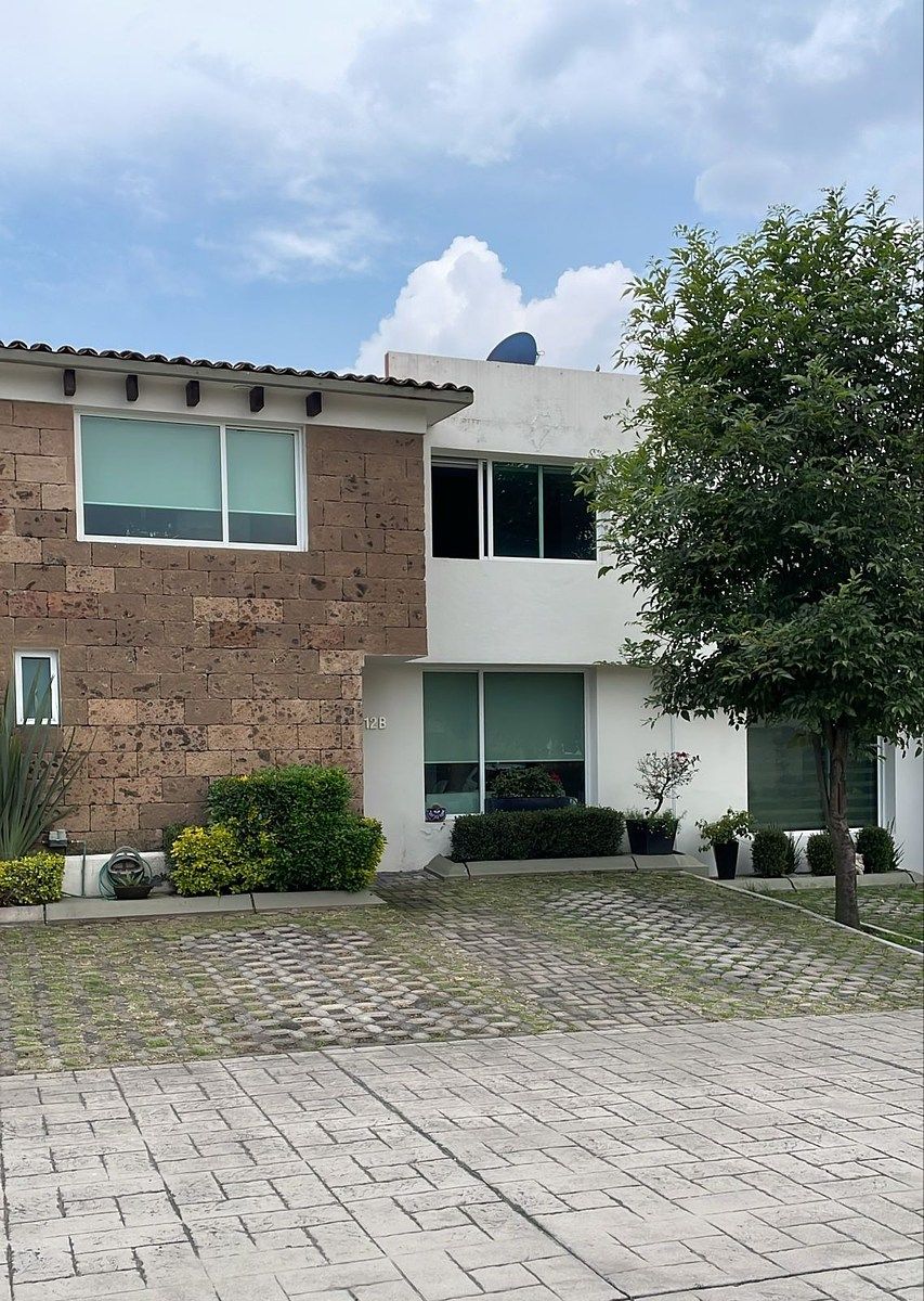 FACHADA, foto 1 de 15
