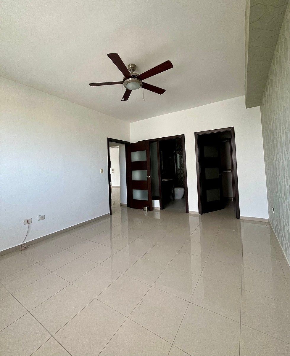 Apartamento en La Julia, Santo Domingo Centro (Distrito Nacional), foto 10 de 21