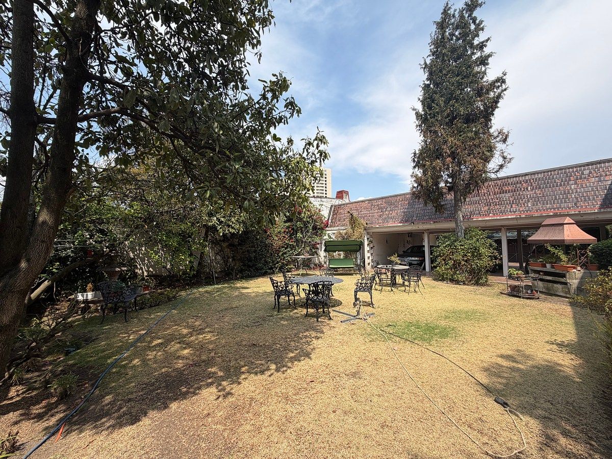 1 de 14: Magnífico jardín