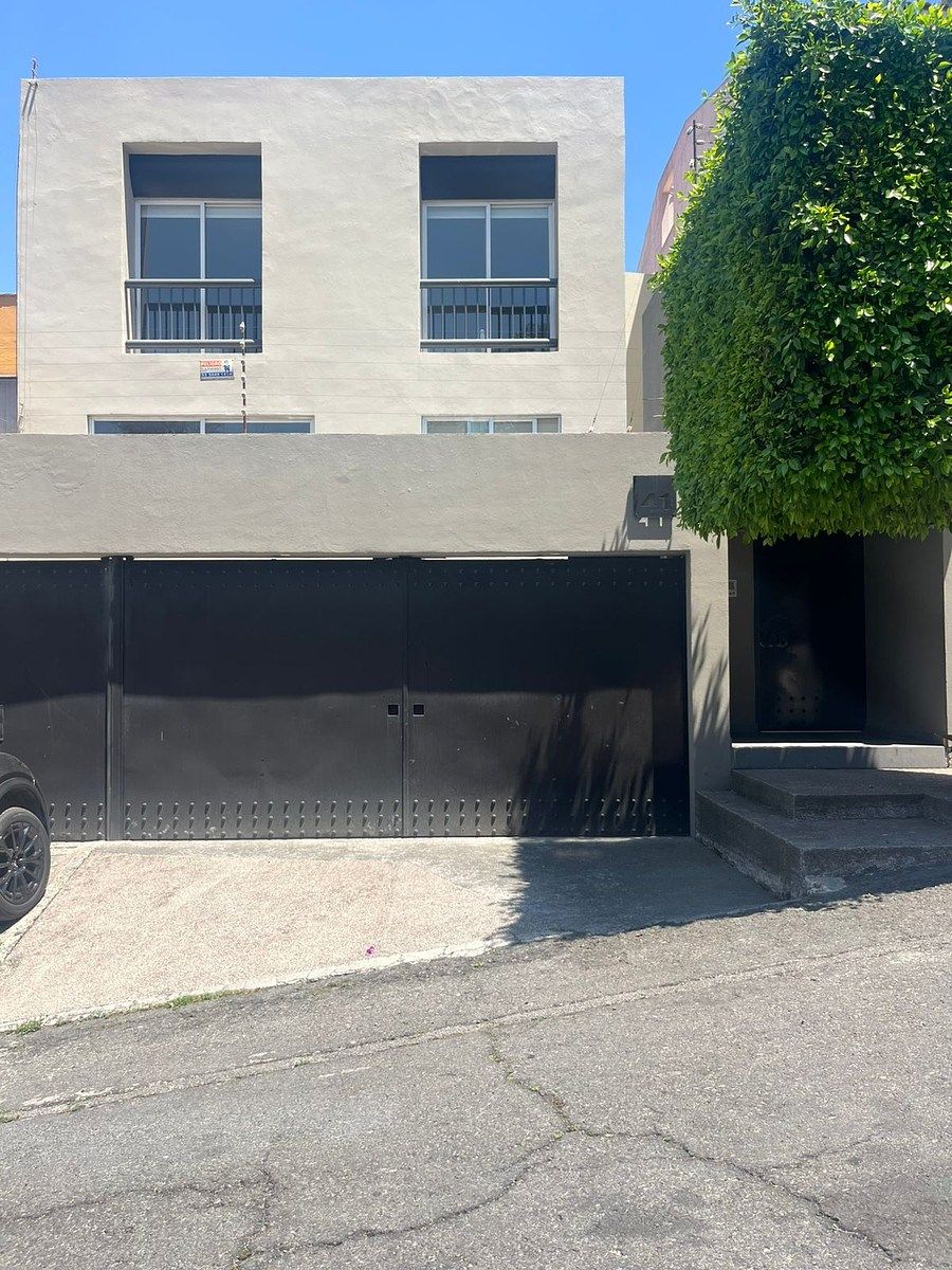 Venta preciosa Casa en Paseo de las Lomas, foto 1 de 16