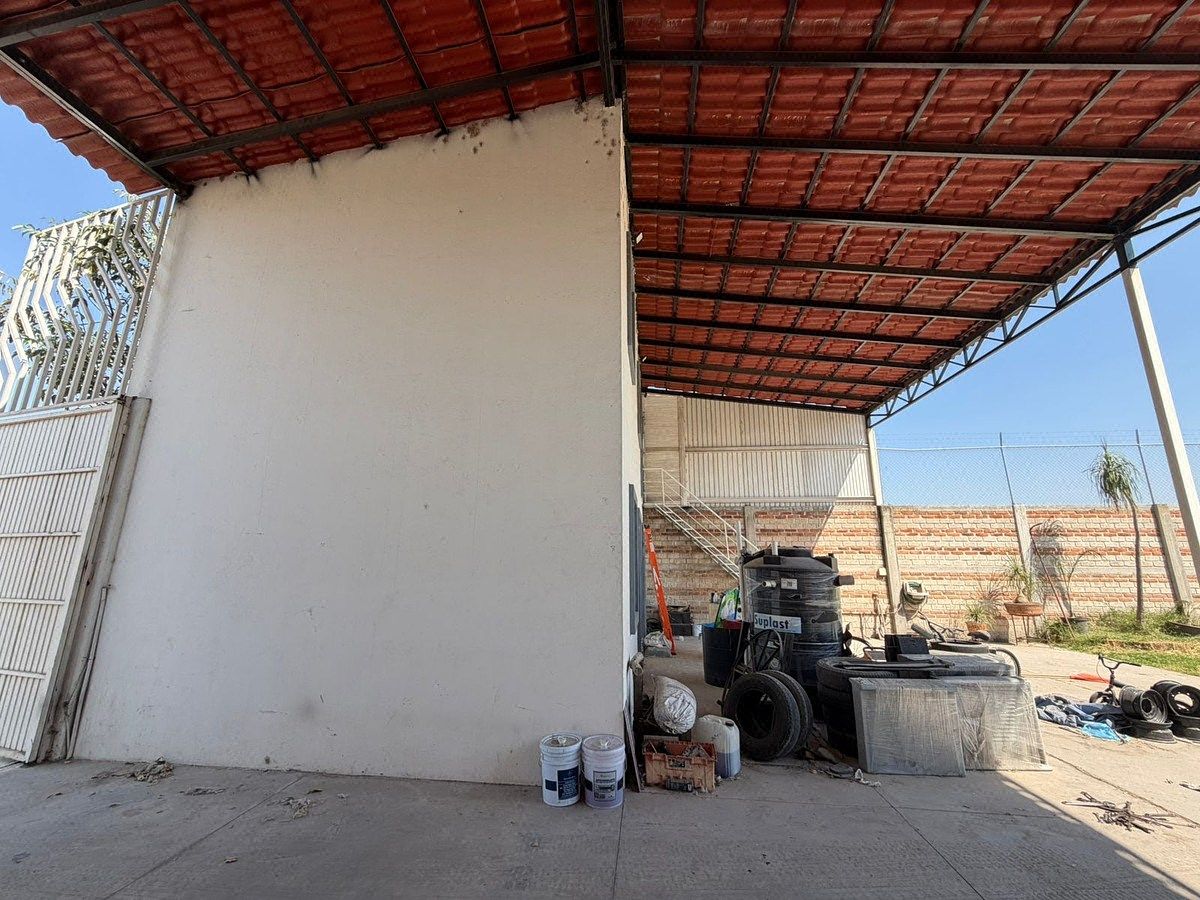 Bodega comercial en El Zapote Del Valle, Tlajomulco de Zúñiga, foto 4 de 12