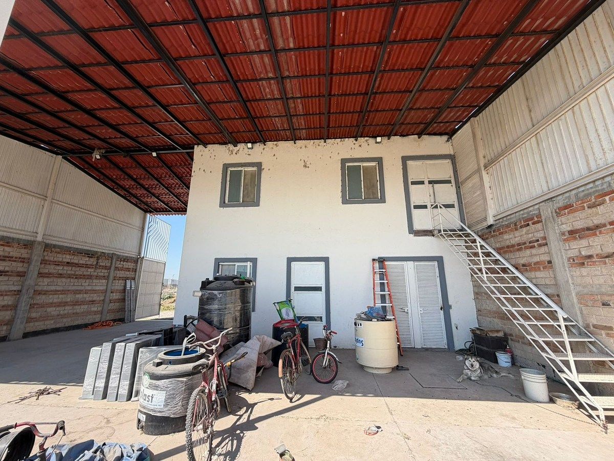 Bodega comercial en El Zapote Del Valle, Tlajomulco de Zúñiga, foto 8 de 12
