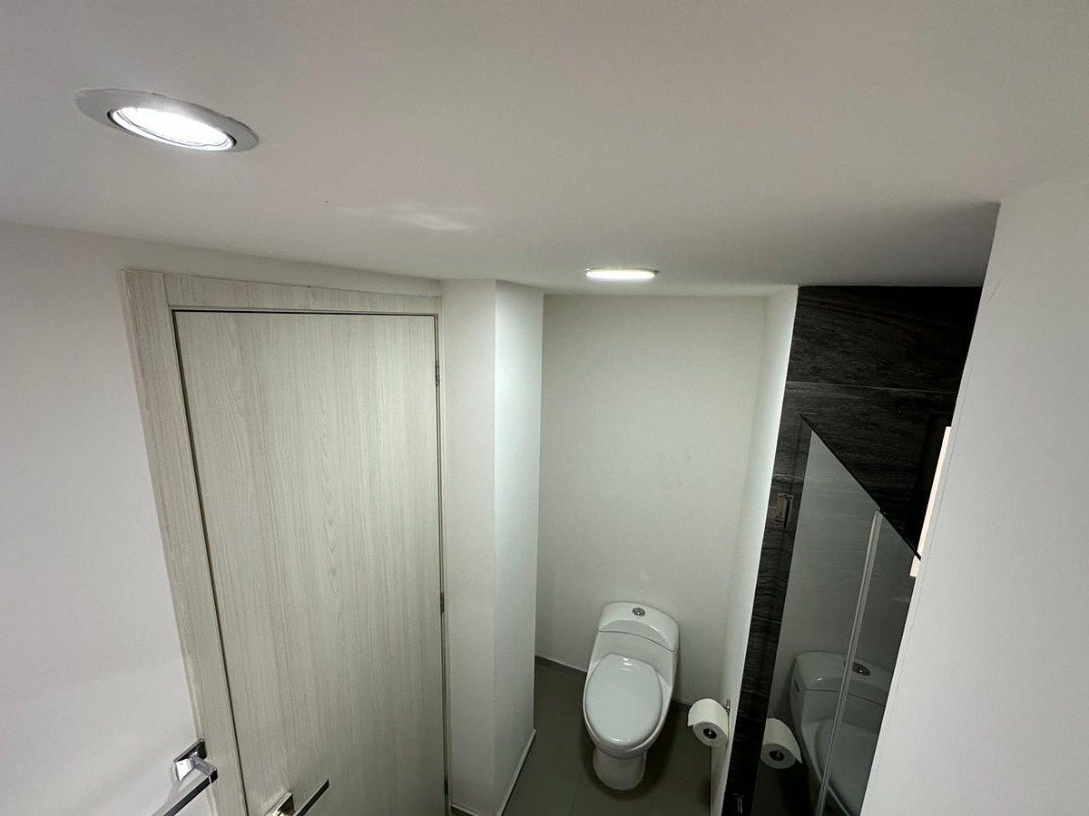 23 de 28