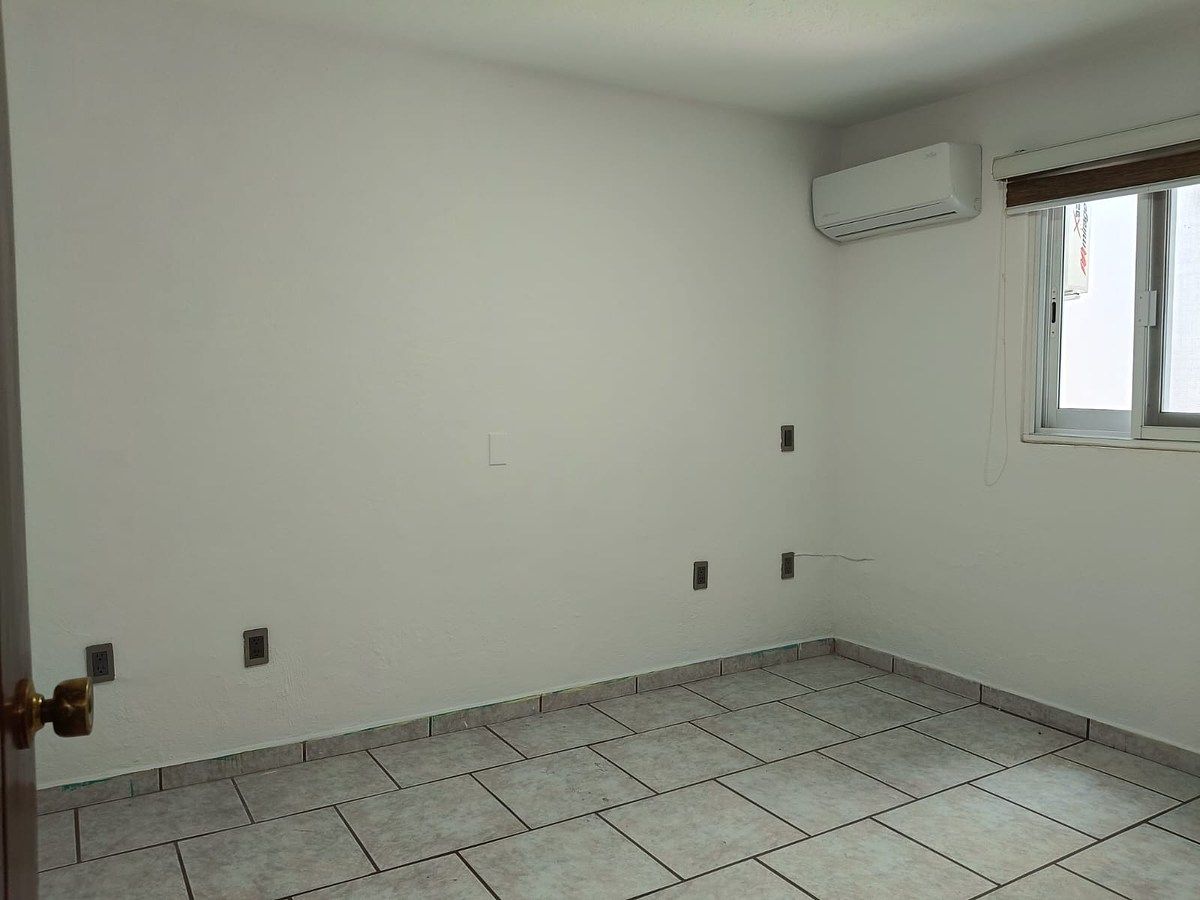 Casa em Panorámica Huentitán, Guadalajara, foto 2 de 27