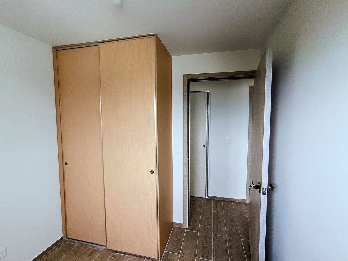 Apartamento en Zona 12, Guatemala, foto 10 de 18