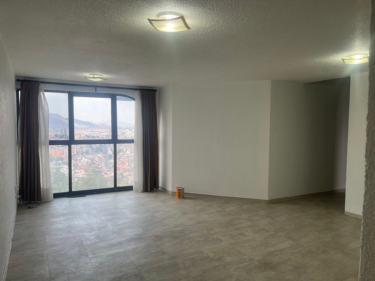 2 de 14: Estancia Sala Comedor