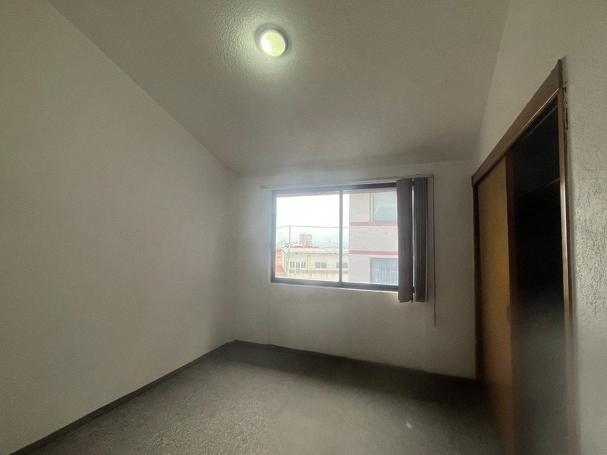 5 de 14: Segunda Recámara