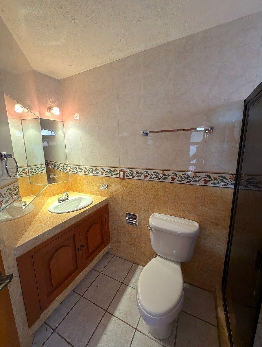 22 de 30