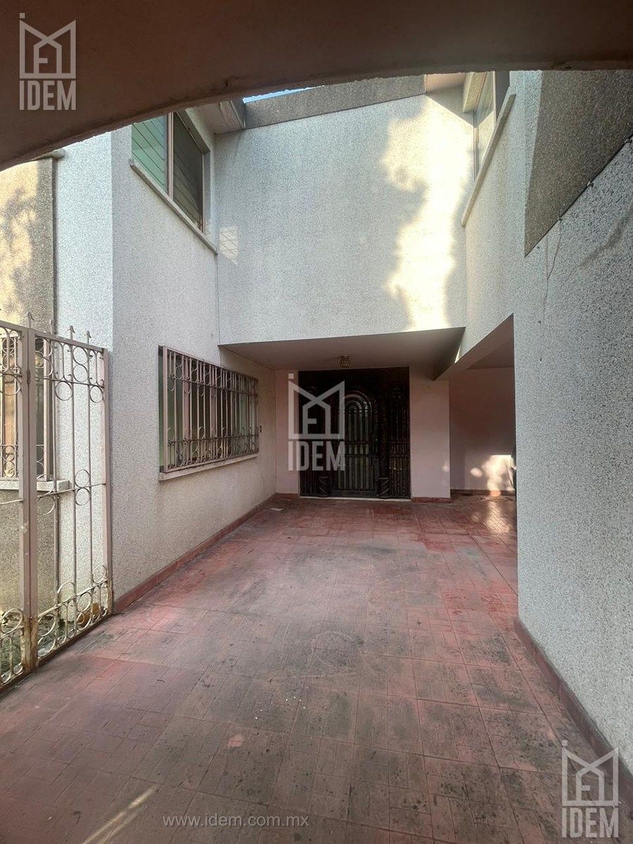 Casa em Mirador Residencial, Monterrey, foto 2 de 17