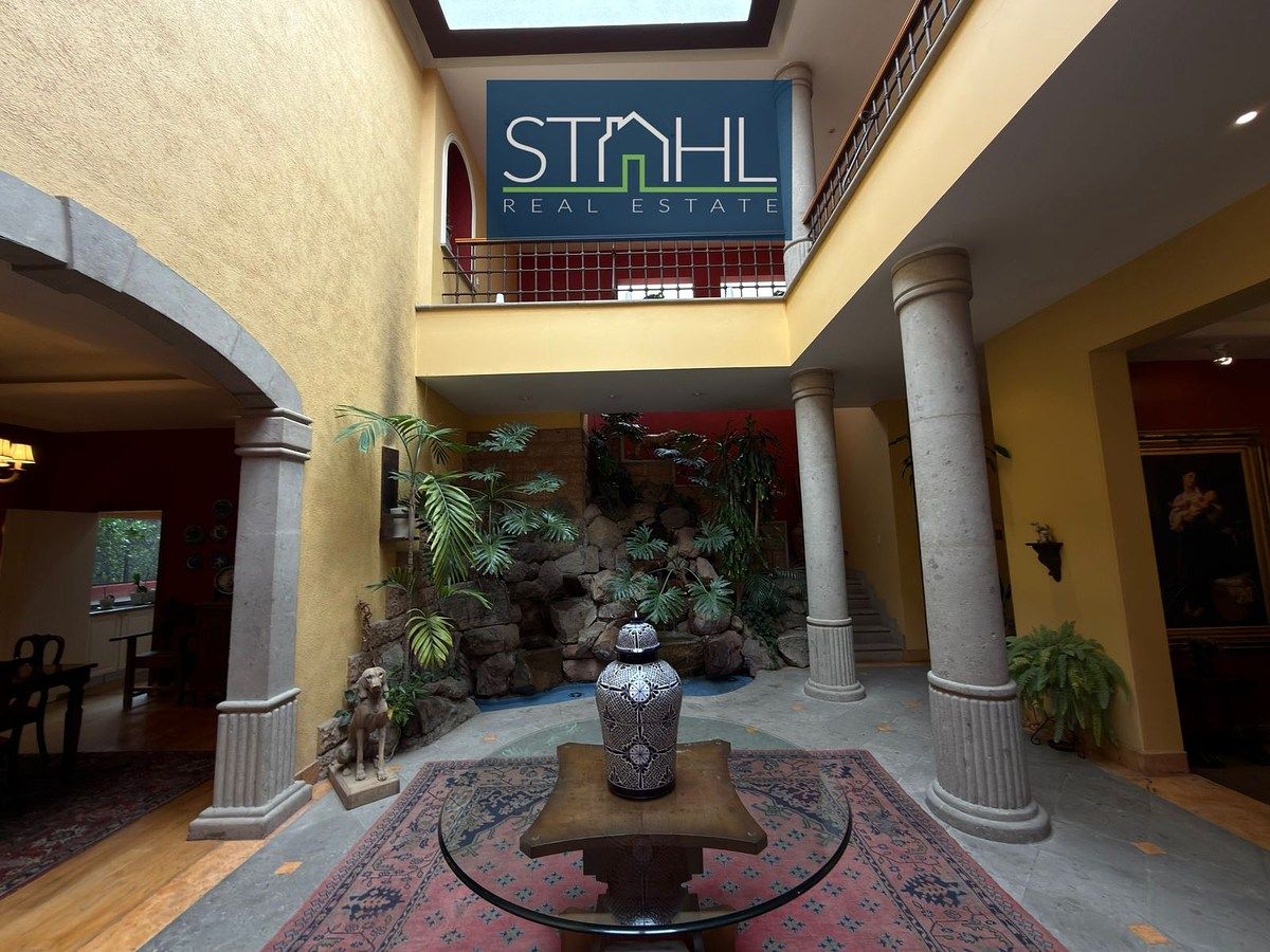 House in Bosque de las Lomas, Miguel Hidalgo, photo 10 of 27
