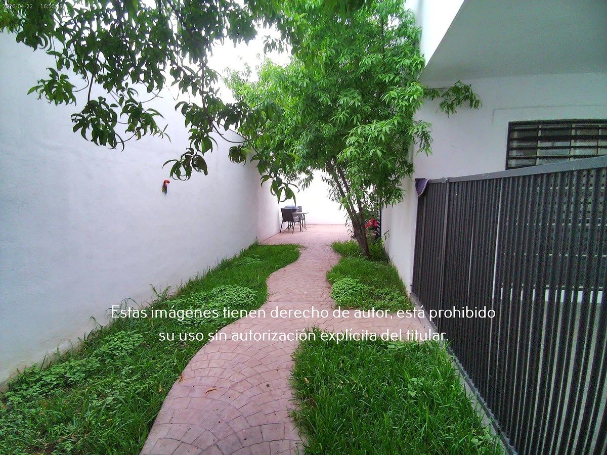 13 of 21: Casa en Venta en Cumbres Monterrey