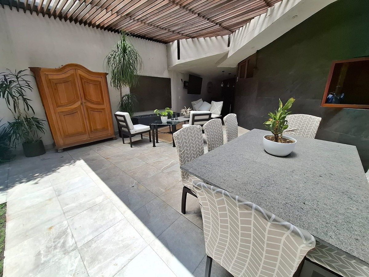 14 de 32: Terraza