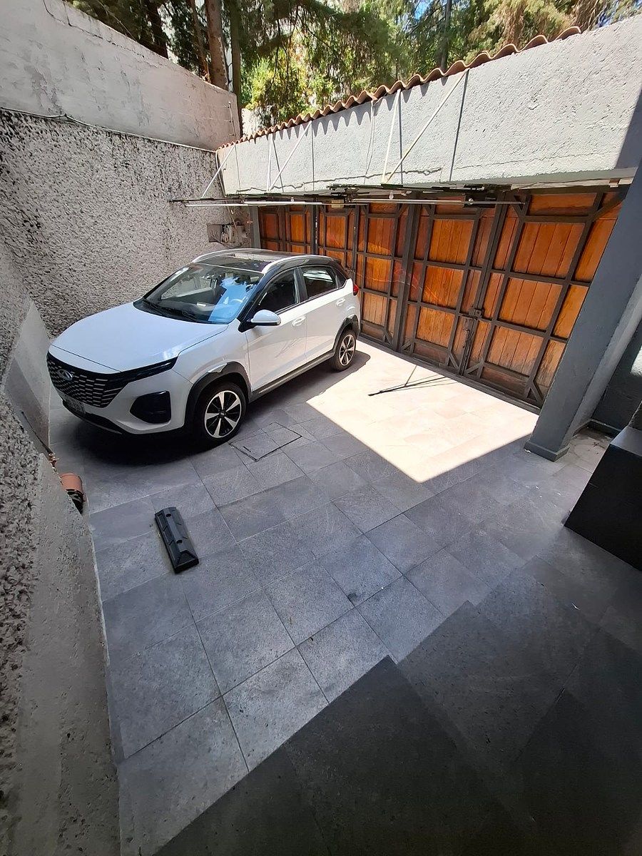 32 de 32: Estacionamiento