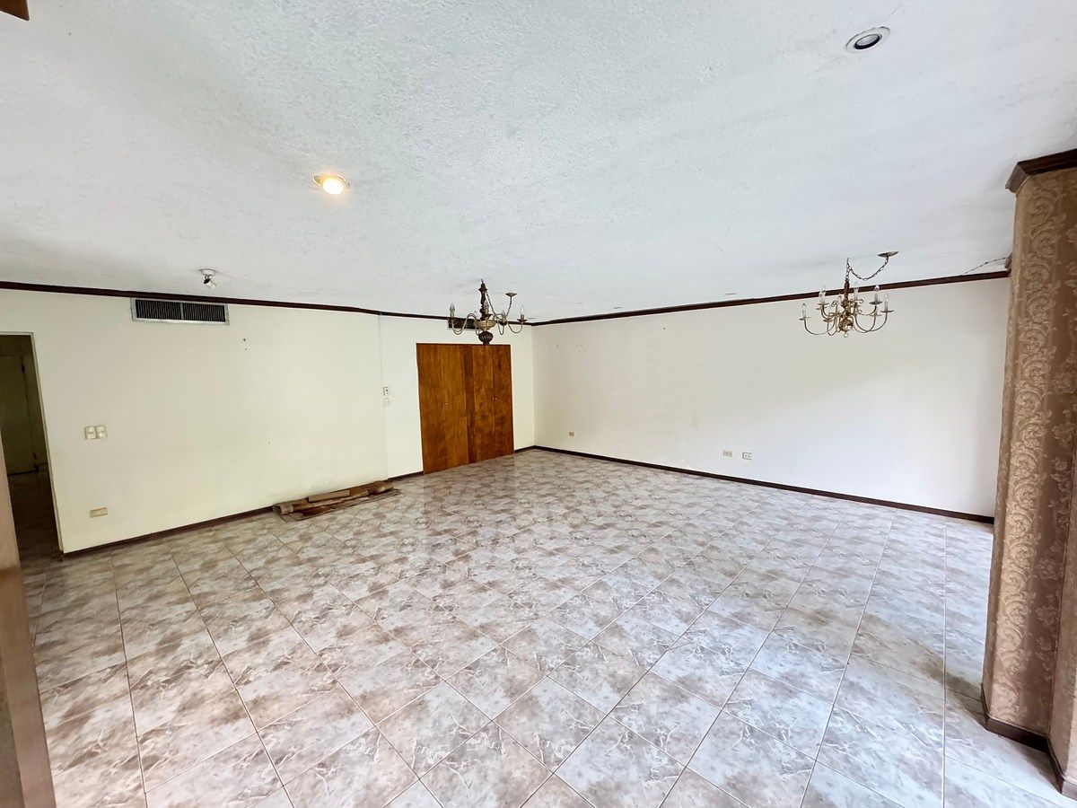 5 de 14: Sala /Comedor