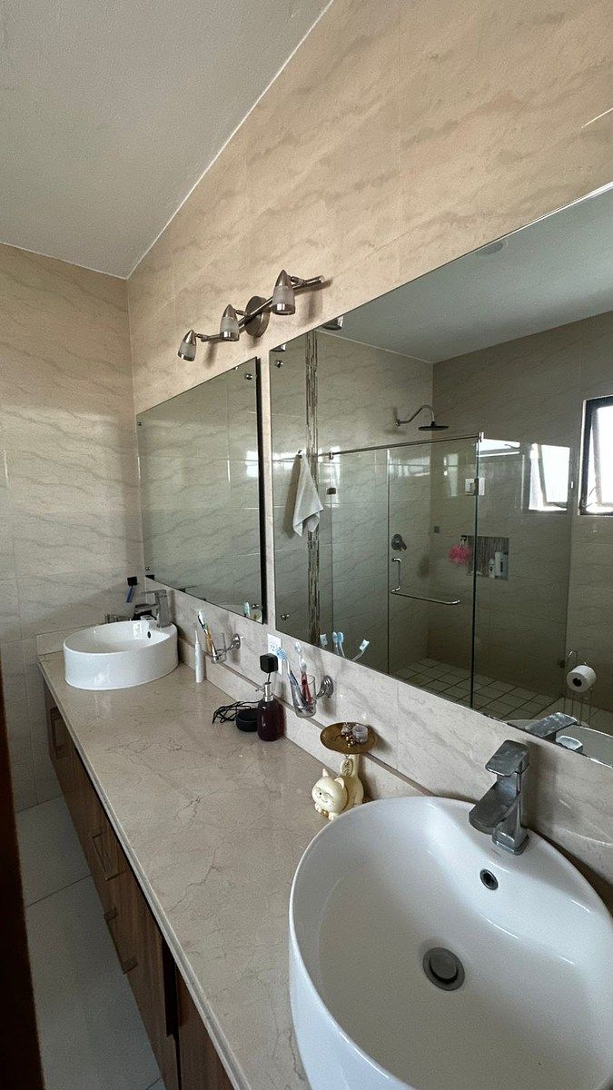 14 of 28: Baño recamara Principal