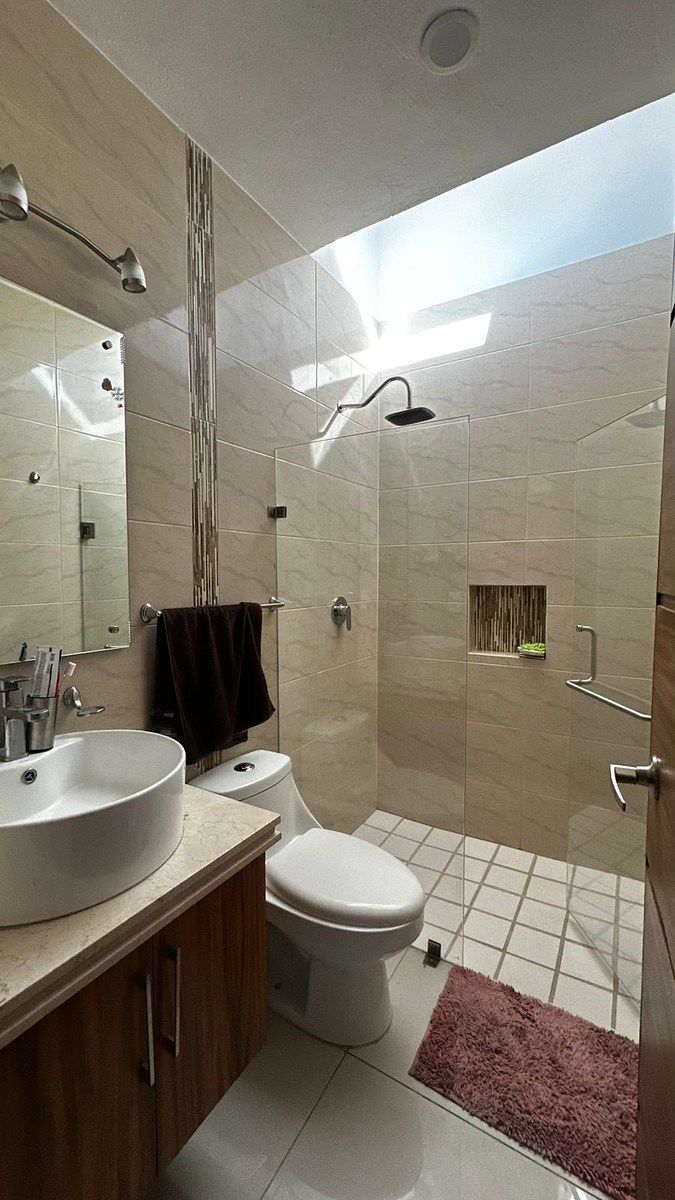 18 of 28: Baño Rec sec 1