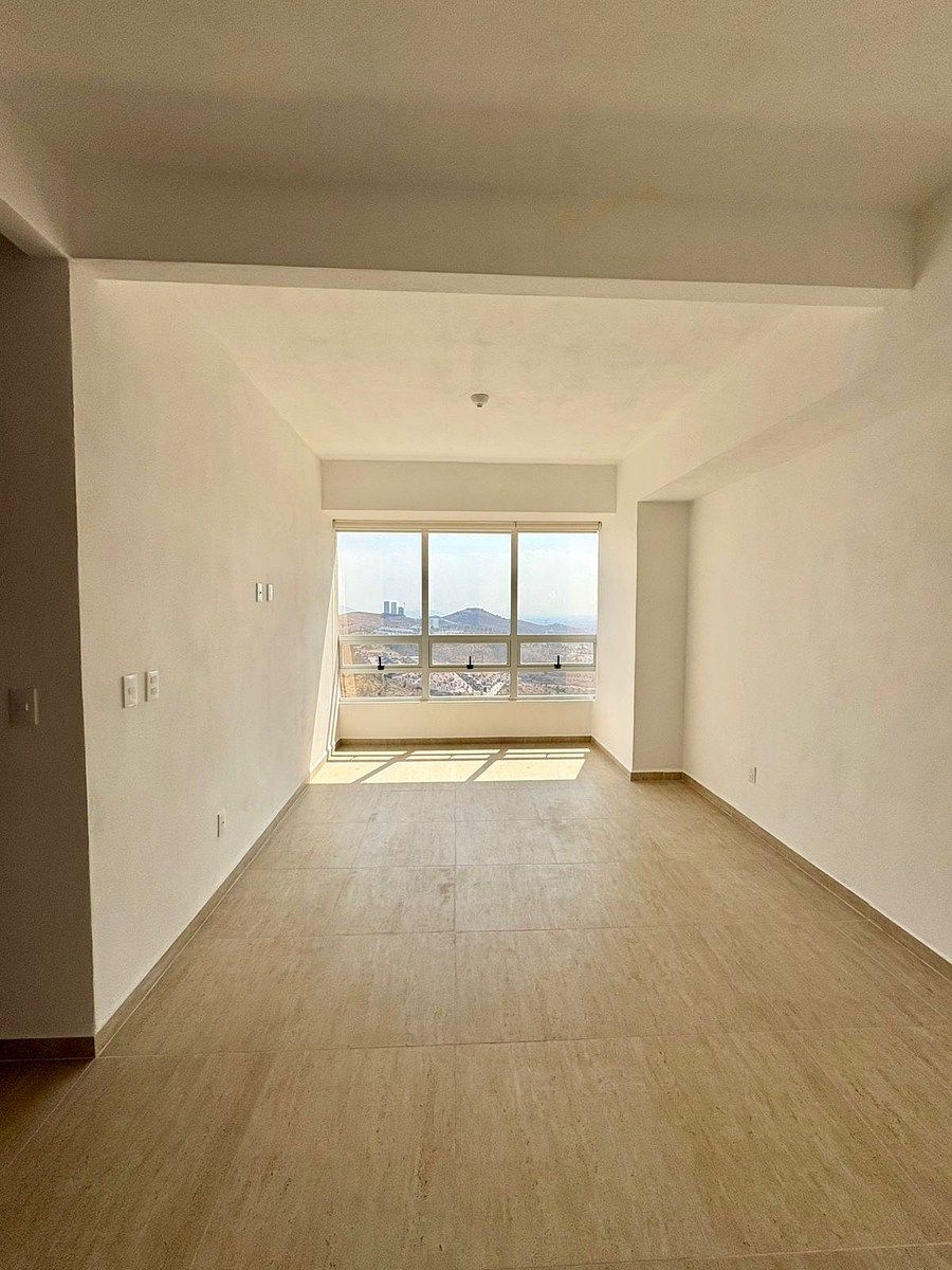 Venta de departamento en Triada Bosque Esmeralda - foto 4