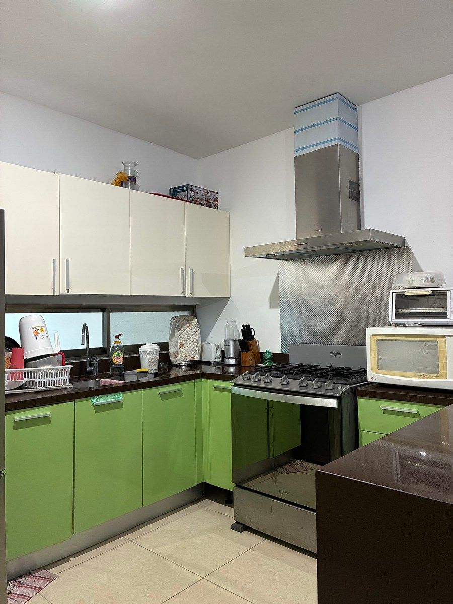 6 de 15: Cocina equipada